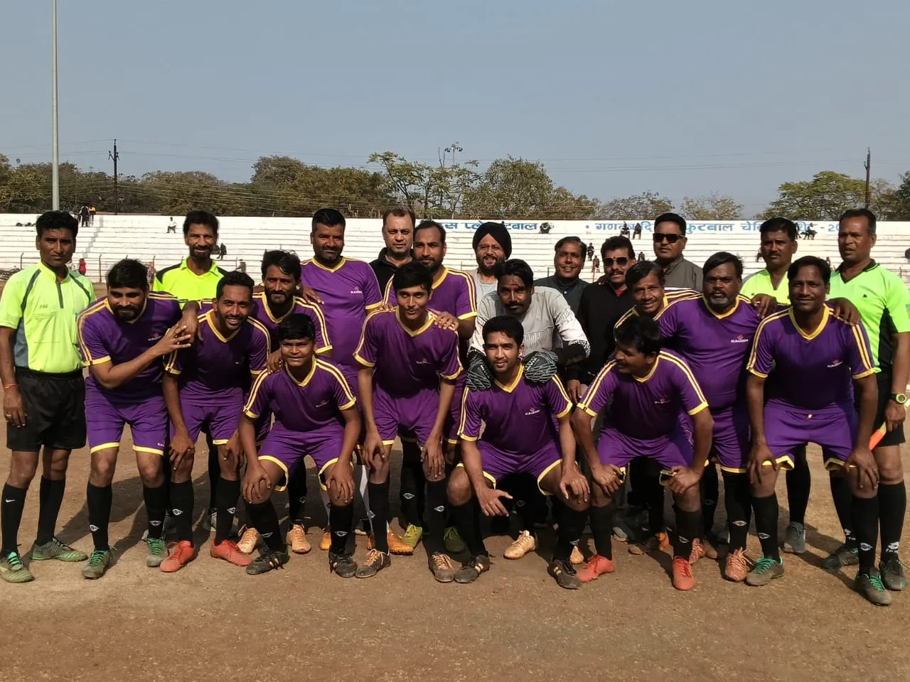 गणतंत्र दिवस फुटबाल स्पर्धा, ए. यूनियन व फ्रेण्ड्स यूनियन का अगले दौर में प्रवेश