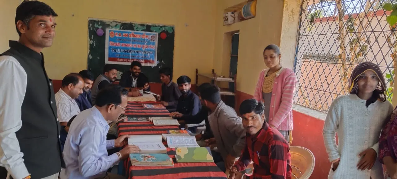 आदर्श ग्राम खेतपालिया में स्वामी विवेकानन्द वाचनालय जनसूचना केन्द्र का हुआ शुभारंभ*