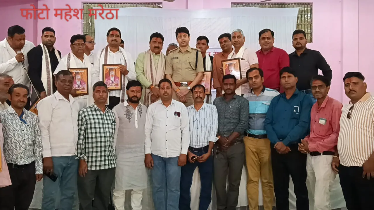 पत्रकारों ने मनाया होली मिलन समारोह पुलिस कप्तान सहित जिला अध्यक्ष हुए कार्यक्रम में सम्मिलित