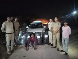 मादक पदार्थ तस्करों के विरुद्व विशेष अभियान के तहत 100 किलो ग्राम अवैध मादक पदार्थ डोडाचुरा व स्वीफ्ट डीजायर कार सहीत 01 आरोपी को पकड़ने में थाना रतनगढ़ पुलिस को मिली सफलता