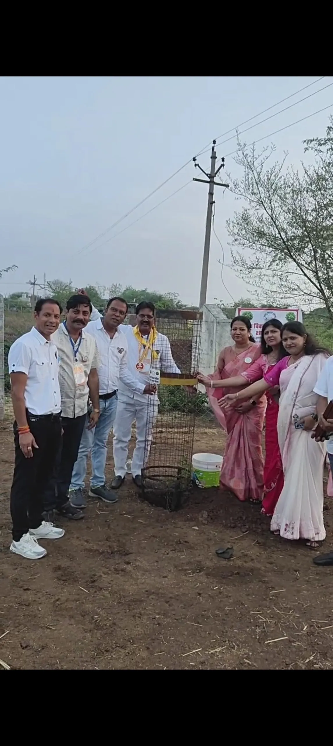 सुभाष शाखा ने लिया संकल्प 101 पौधे ट्रीगार्ड सहित लगाए जाएंगे सुभाष शाखा ने लिया संकल्प 101 पौधे ट्रीगार्ड सहित लगाए जाएंगे