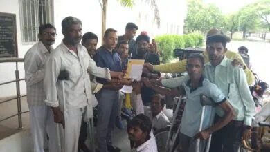 दिव्यांग जनों ने पेंशन बढ़ोतरी और पुनर्वास केंद्र निर्माण को लेकर सौंपा ज्ञापन