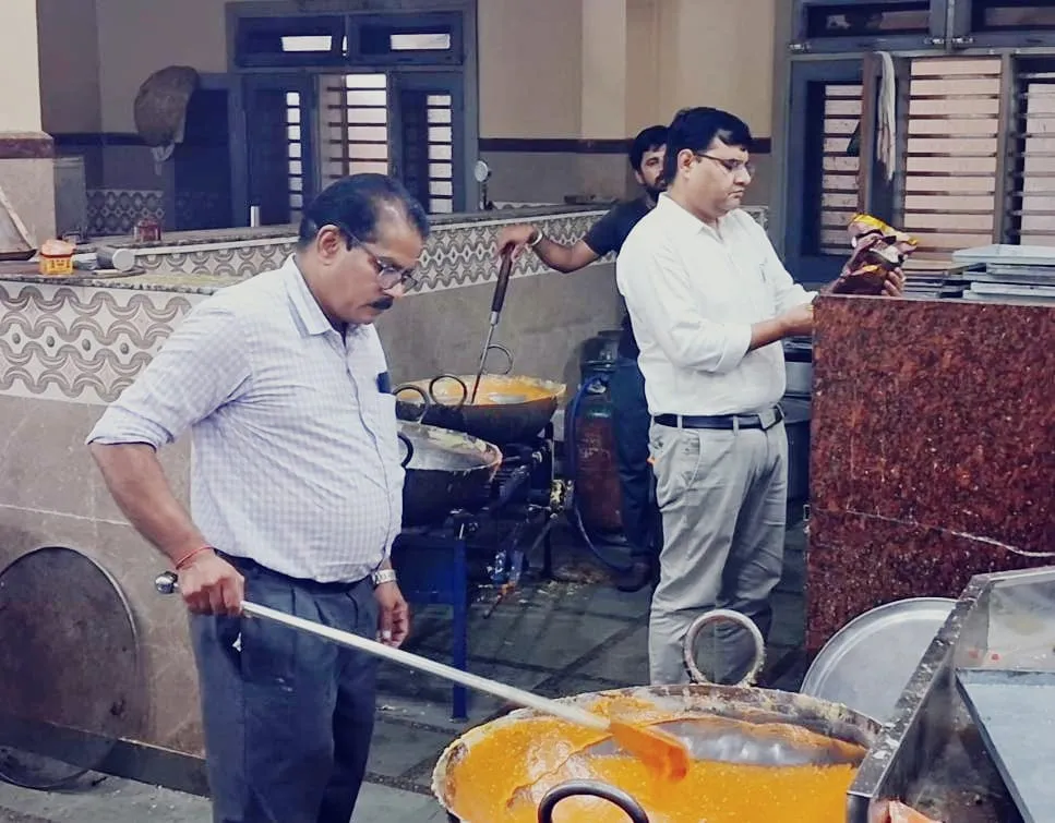 मनासा में खाद्य एवं औषधि प्रशासन की कार्यवाही