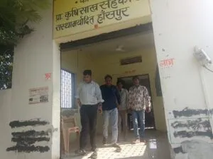 सहायक आयुक्त सहकारिता श्री डाबर ने किया उचित मूल्य दुकानों का निरीक्षण 2 सहायक आयुक्त सहकारिता श्री डाबर ने किया उचित मूल्य दुकानों का निरीक्षण