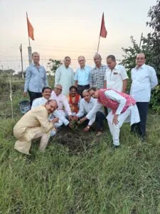 भारत विकास परिषद सुभाष शाखा नीमच का गरबा उत्सव एवं वृक्षारोपण कार्यक्रम हर्षोल्लासपूर्वक संपन्न