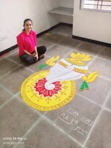 जिला स्तरीय युवा उत्सव रंगोली प्रतियोगिता का आयोजन जीरन कॉलेज में संपन्न