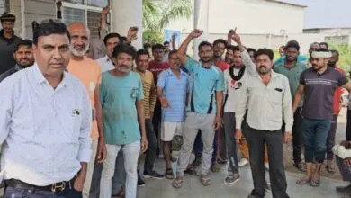 बघाना थाना क्षेत्र में सरपंच की गुंडागर्दी से सनसनी, उद्योगपति अनिल नाहटा के बेटे पर पर जानलेवा हमला, NDPS एक्ट का फरार आरोपी भी है विक्रम सिंह  बघाना थाना क्षेत्र में सरपंच की गुंडागर्दी से सनसनी, उद्योगपति अनिल नाहटा के बेटे पर पर जानलेवा हमला, NDPS एक्ट का फरार आरोपी भी है विक्रम सिंह