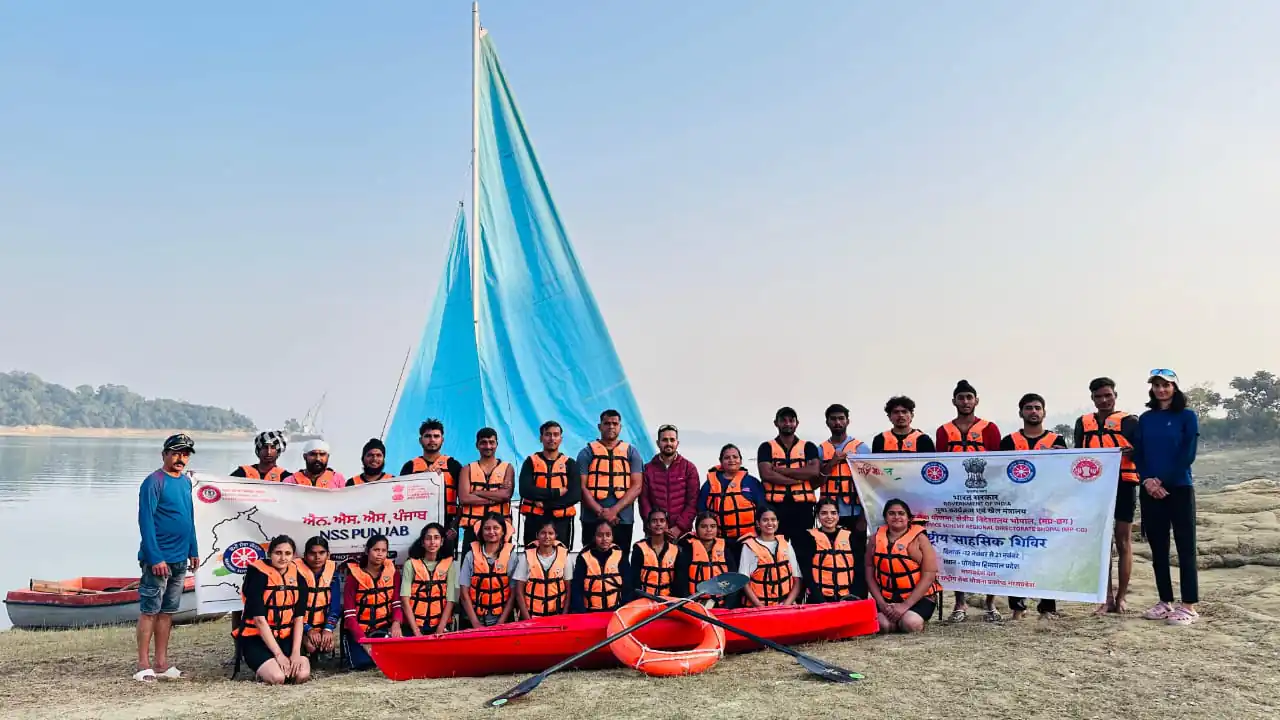 रामपुरा महाविद्यालय के नेतृत्व में हिमाचल प्रदेश में राष्ट्रीय साहसिक शिविर के अंतर्गत रोमांचक वॉटर स्पोर्ट्स गतिविधियाँ सम्पन्न* रामपुरा महाविद्यालय के नेतृत्व में हिमाचल प्रदेश में राष्ट्रीय साहसिक शिविर के अंतर्गत रोमांचक वॉटर स्पोर्ट्स गतिविधियाँ सम्पन्न*