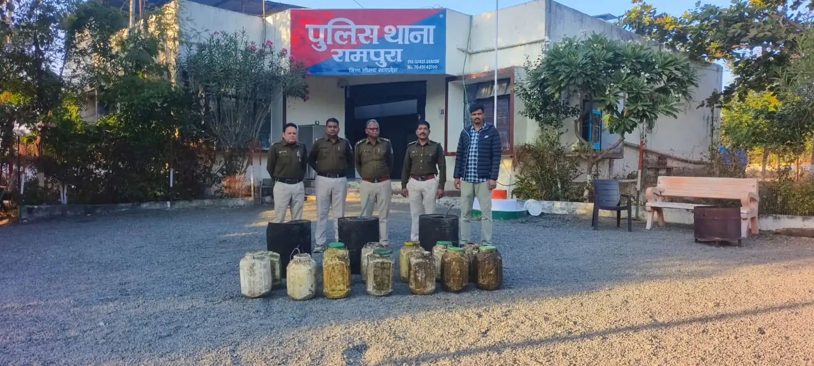 थाना रामपुरा द्वारा हाथ भट्टी की अवेध शराब के विरुद्ध प्रभावी कार्यवाही ।