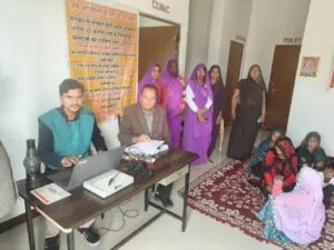 प्रशासन गांव की ओर अभियान// के निमित्त रामपुरा सेक्टर के विभिन्न ग्रामीण क्षेत्रों में विशेष स्वास्थ्य शिविर का आयोजन