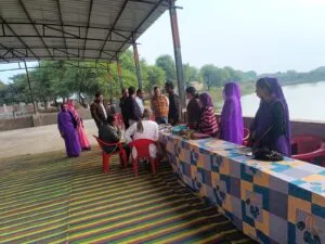 प्रशासन गांव की ओर अभियान// के निमित्त रामपुरा सेक्टर के विभिन्न ग्रामीण क्षेत्रों में विशेष स्वास्थ्य शिविर का आयोजन