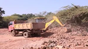 प्रशासन ने की नीमच में बड़ी कार्यवाही राजस्‍व टीम ने स्‍कीम नम्‍बर 36 में 65 करोड़ की 1.215 हेक्‍टयर जमीन करवाई अतिक्रमण मुक्‍त