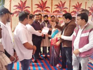 जनहित मुद्दों को लेकर भाजपा सरकार के खिलाफ रामपुरा ब्लॉक के ग्राम चंद्रपुरा में किया धरना-प्रदर्शन* *कार्यक्रम स्थल पर ही महात्मा गांधी जी की पुण्यतिथि मनाई ओर भावपूर्ण श्रद्धांजलि दी* 3 जनहित मुद्दों को लेकर भाजपा सरकार के खिलाफ रामपुरा ब्लॉक के ग्राम चंद्रपुरा में किया धरना-प्रदर्शन* *कार्यक्रम स्थल पर ही महात्मा गांधी जी की पुण्यतिथि मनाई ओर भावपूर्ण श्रद्धांजलि दी*