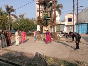 खूब उड़ी पतंगें खेले गिल्ली डंडे रात में उडाये विशिंग लेम्प 1 खूब उड़ी पतंगें खेले गिल्ली डंडे रात में उडाये विशिंग लेम्प