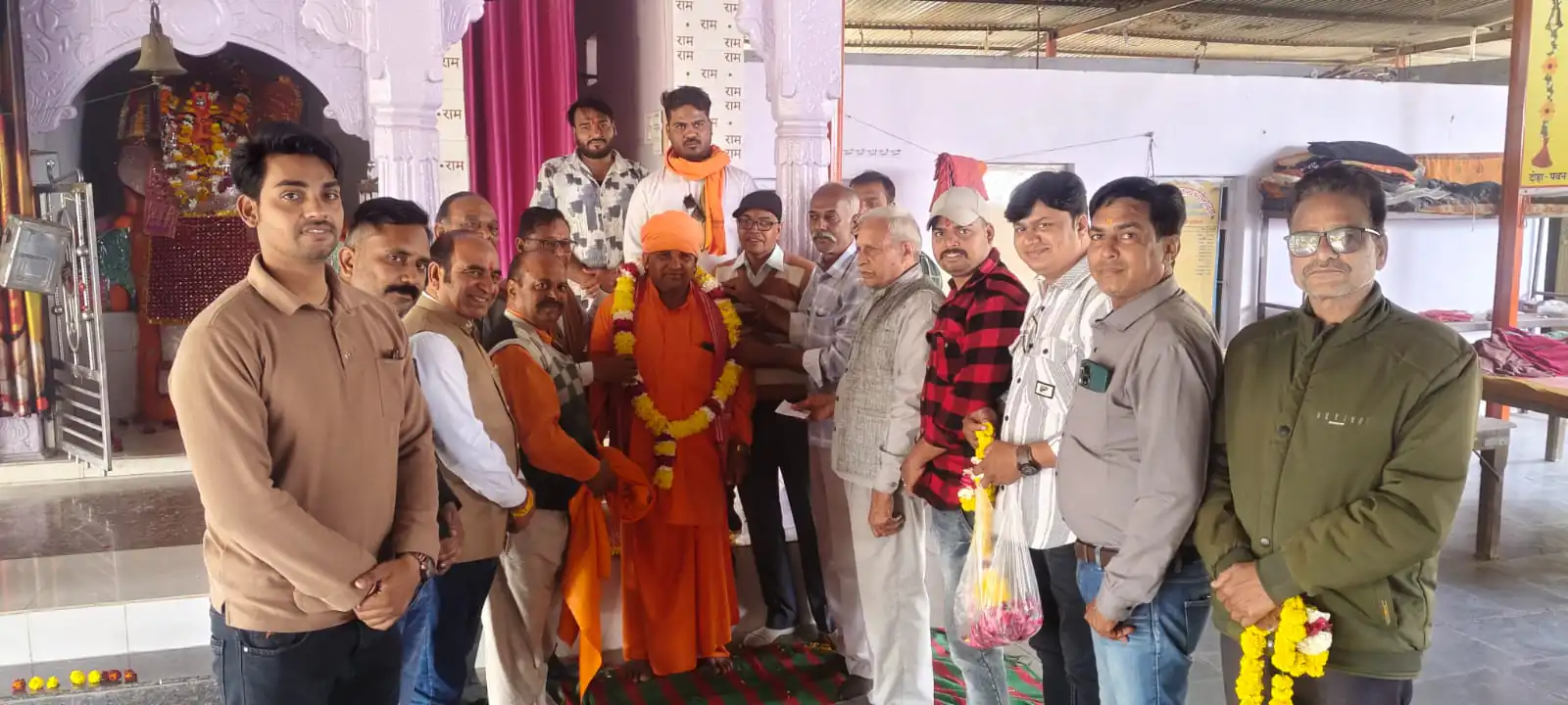 नाथ जी महाराज का जन्मदिवस मनाया