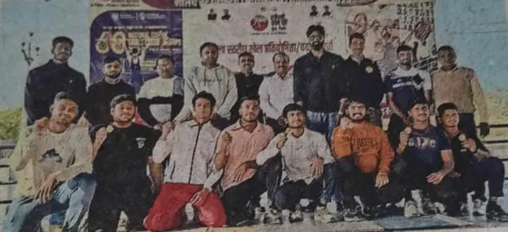 वेटलिफ्टिंग प्रतियोगिता का आयोजन