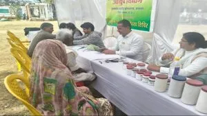कुकडेश्‍वर एवं पानोली में नि:शुल्‍क आयुर्वेद स्‍वास्‍थ्‍य शिविर सम्‍पन्‍न- 113 रोगियों ने लिया लाभ