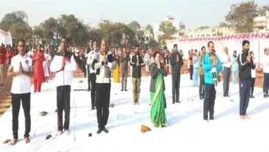 नीमच की शिक्षण संस्‍थाओं के हजारों विद्यार्थियों ने किया सूर्य नमस्‍कार विधायक श्री परिहार एवं कलेक्‍टर की उपस्थिति में हुआ सामूहिक सूर्य नमस्‍कार