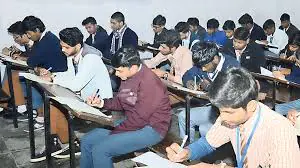 प्री-बोर्ड परीक्षा परिणाम की विद्यालयवार समीक्षा, कलेक्टर हिमांशु चंद्रा के सख्त निर्देश 1 2 प्री-बोर्ड परीक्षा परिणाम की विद्यालयवार समीक्षा, कलेक्टर हिमांशु चंद्रा के सख्त निर्देश 1