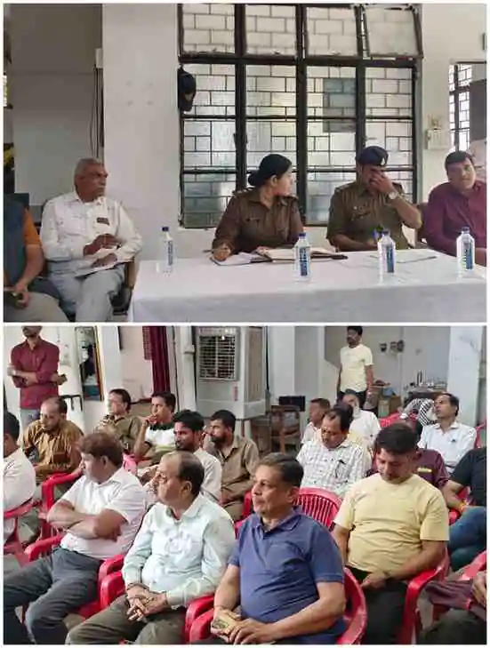 आगामी त्यौहारों को लेकर थाना रामपुरा पर शांति समिति की मीटिंग संपन्न