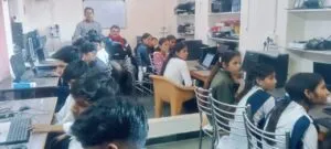 शासकीय औद्योगिक प्रशिक्षण संस्थान झांतला का शैक्षणिक औद्योगिक भ्रमण कालम्भा इंस्टीट्यूट सिंगोली में किया गया ।