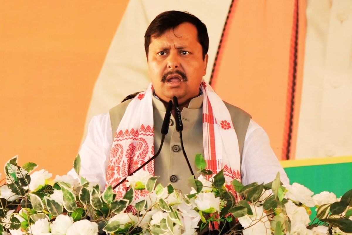 अलीपुरदुआर में गरजे नितिन नबीन- ममता सरकार ने अपनों की जमीन छीनकर घुसपैठियों को दी